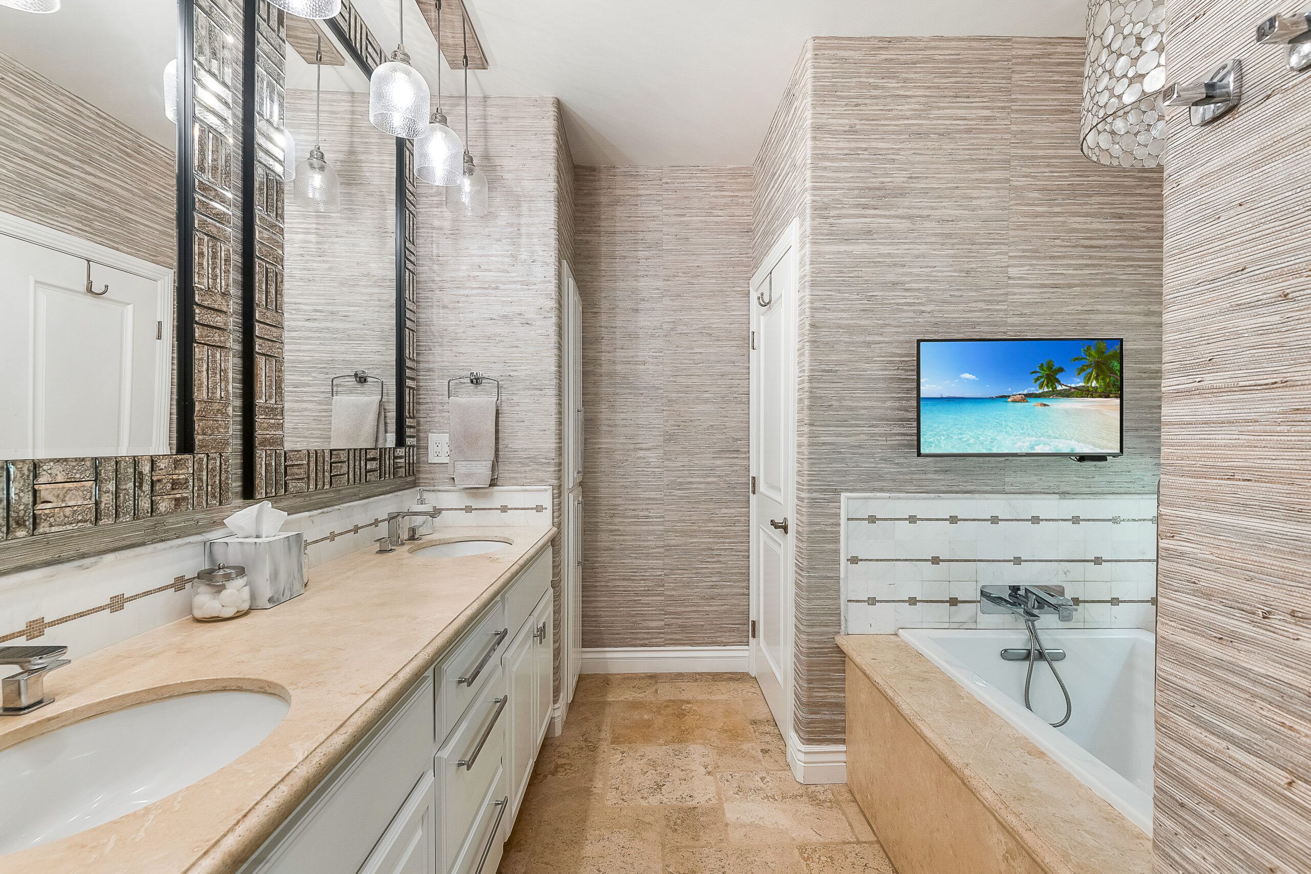 bathroom design Studio City