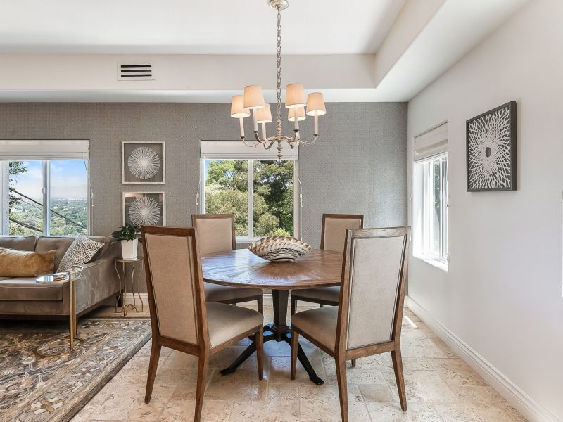 dining room Studio City